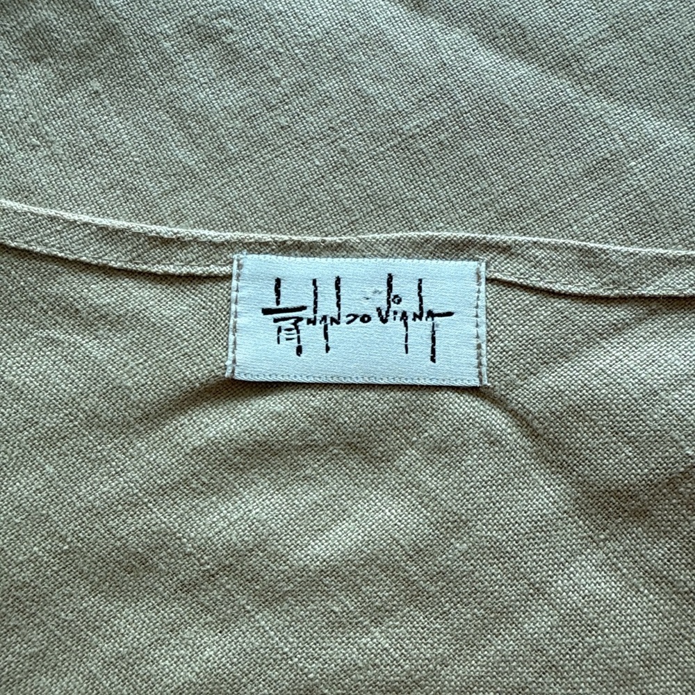 Elegant wraparound Linen Beige Skirt w Black Trim, Handpainted Flower,Size S-M - Picture 9 of 13